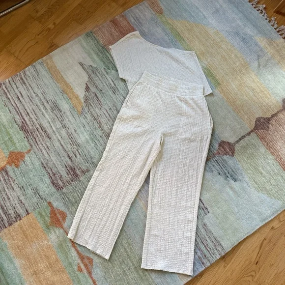 Free People Beach Set - Picture 1 of 7